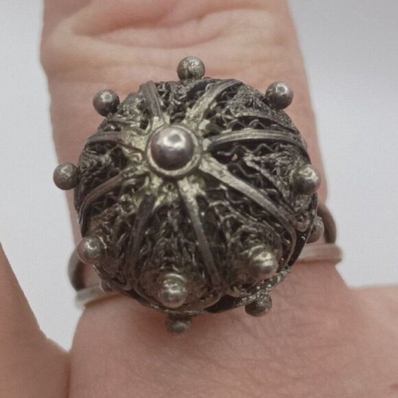 Vintage Antique Ornate Filigree Dome Ball Button Ring Adjustable Bypass Size 7 - Picture 1 of 8